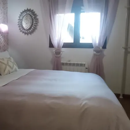 Coqueto apartamento Ca'tio Celso ideal parejas Apartamento San Esteban de la Sierra